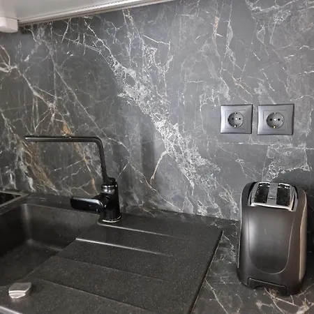 Terra Deluxe Residences Апартаменты