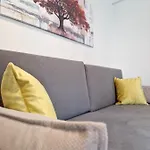 Terra Deluxe Residences *