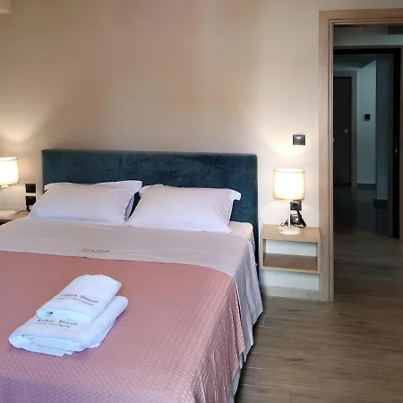 Terra Deluxe Residences 아파트