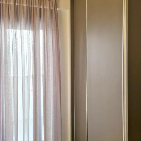 Terra Deluxe Residences *